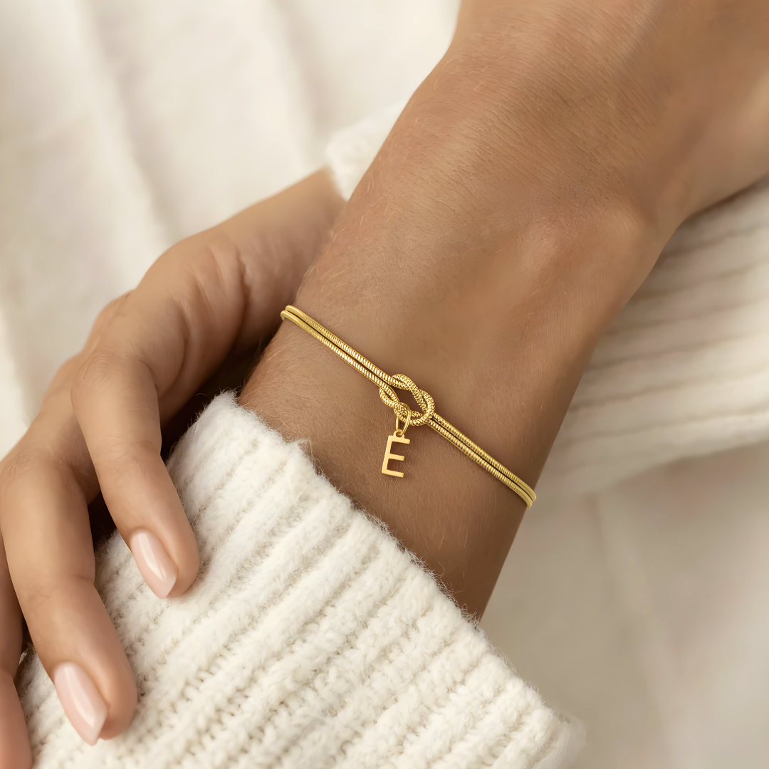 Pulsera Nudo con Letra