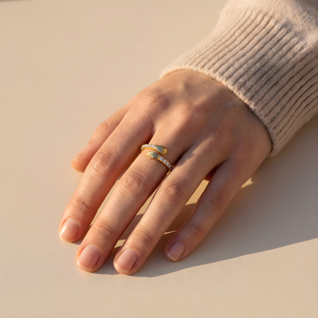 Anillo Abrazo Infinito