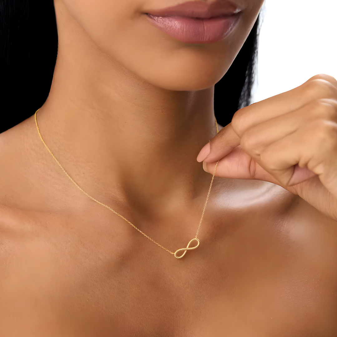 Collar Eternidad