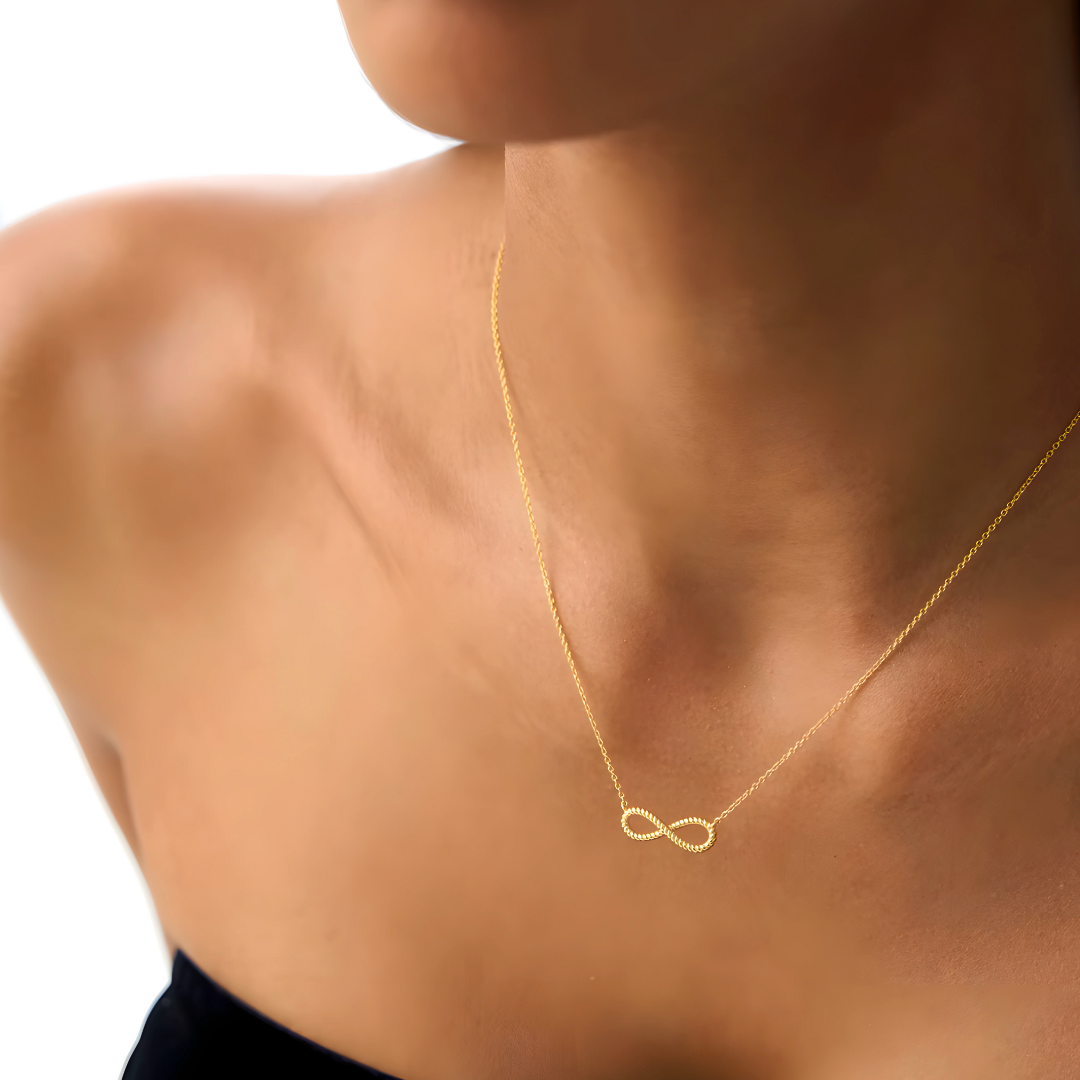 Collar Eternidad