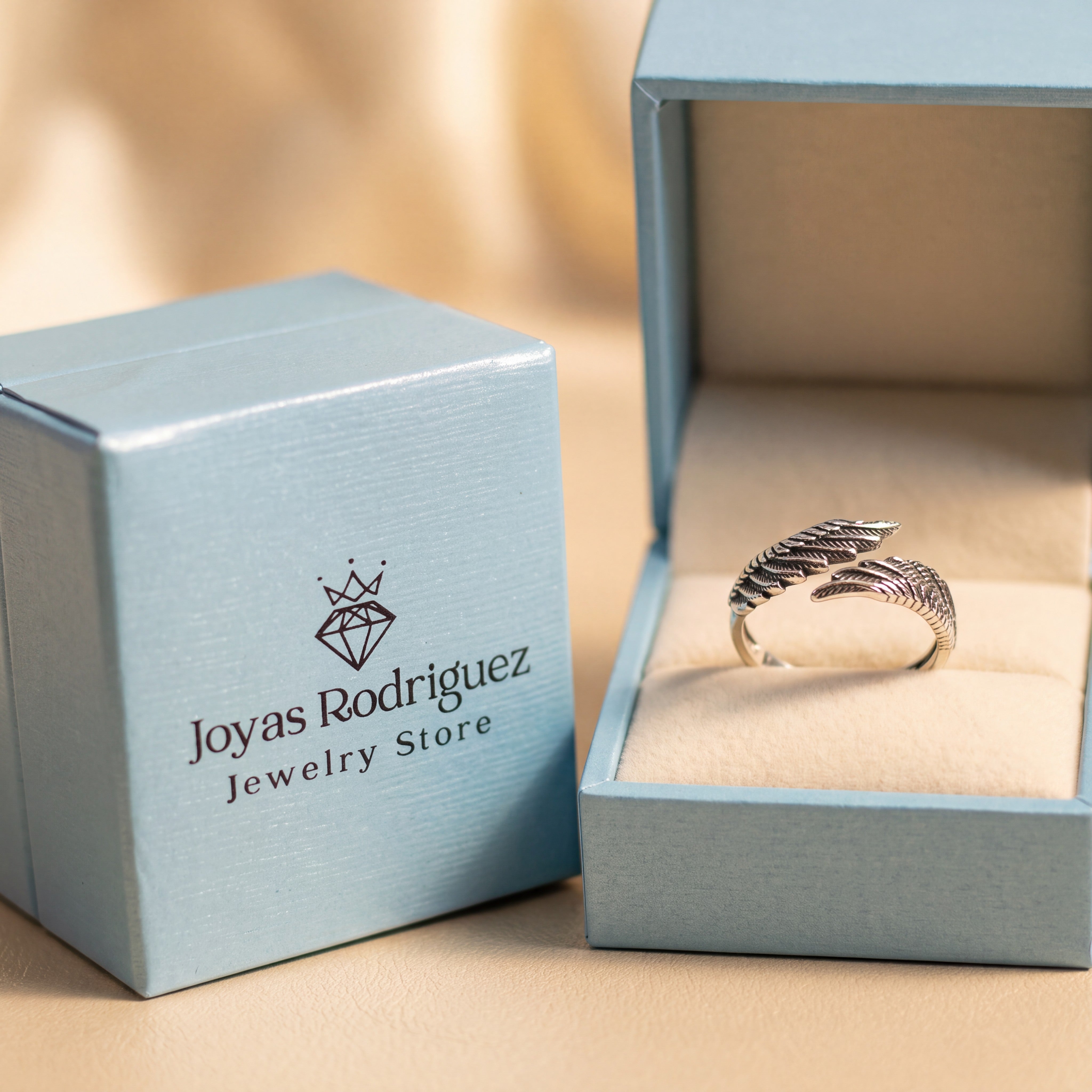 Anillo Alas de Ángel - Personalizable con Nombre
