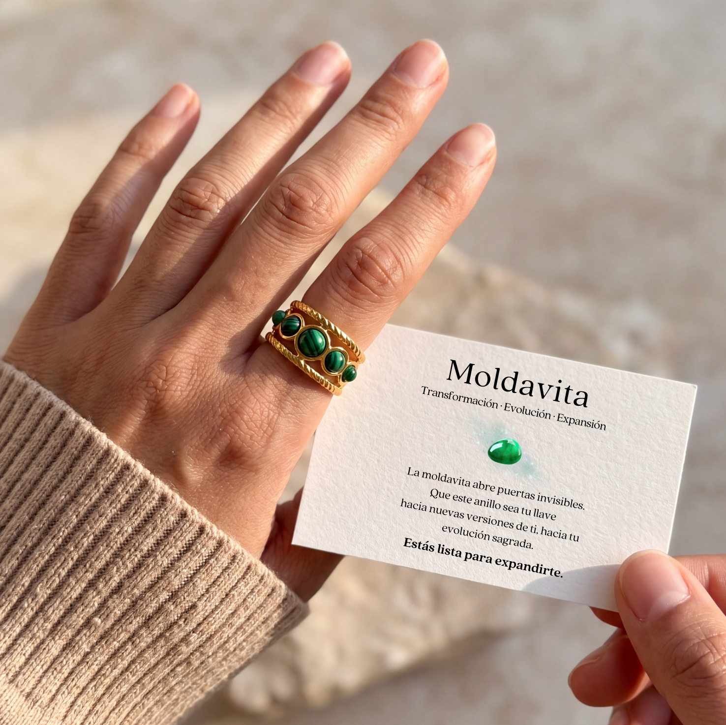 Anillo Amuleto- Moldavita
